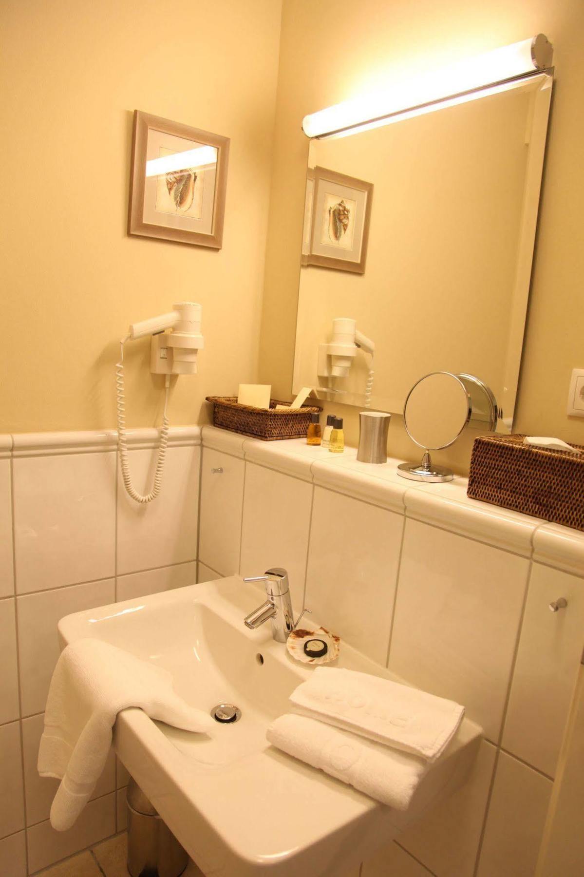 Hotel Strandhotel Seeblick, Ostseebad 4*